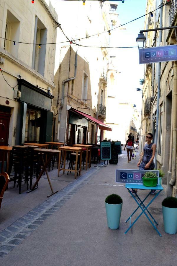 Joli Studio Avec Terrasse-Jardin Sur Les Toits, Coeur Historique Montpellier Exterior photo